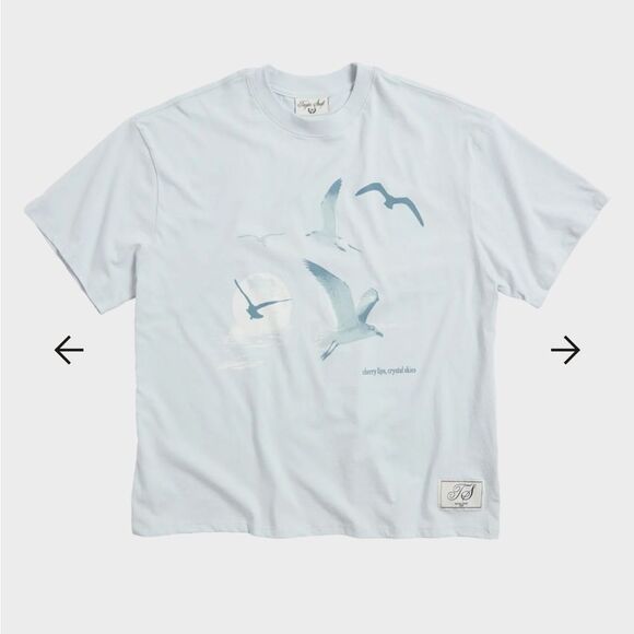 NWT Taylor Swift 1989 Summer Seagull T-Shirt / Unisex / Medium - Picture 1 of 8